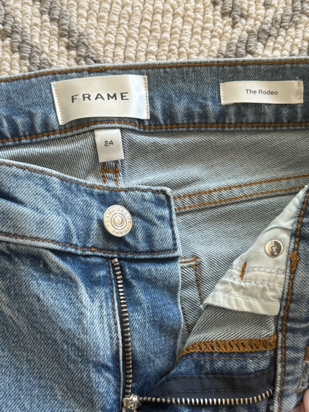 NWT 🩵Frame🩵 THE RODEO ~ Low Rise/Boot Cut - Picture 6 of 13